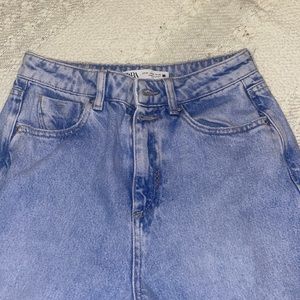 Zara Jeans, size 04, worn once!